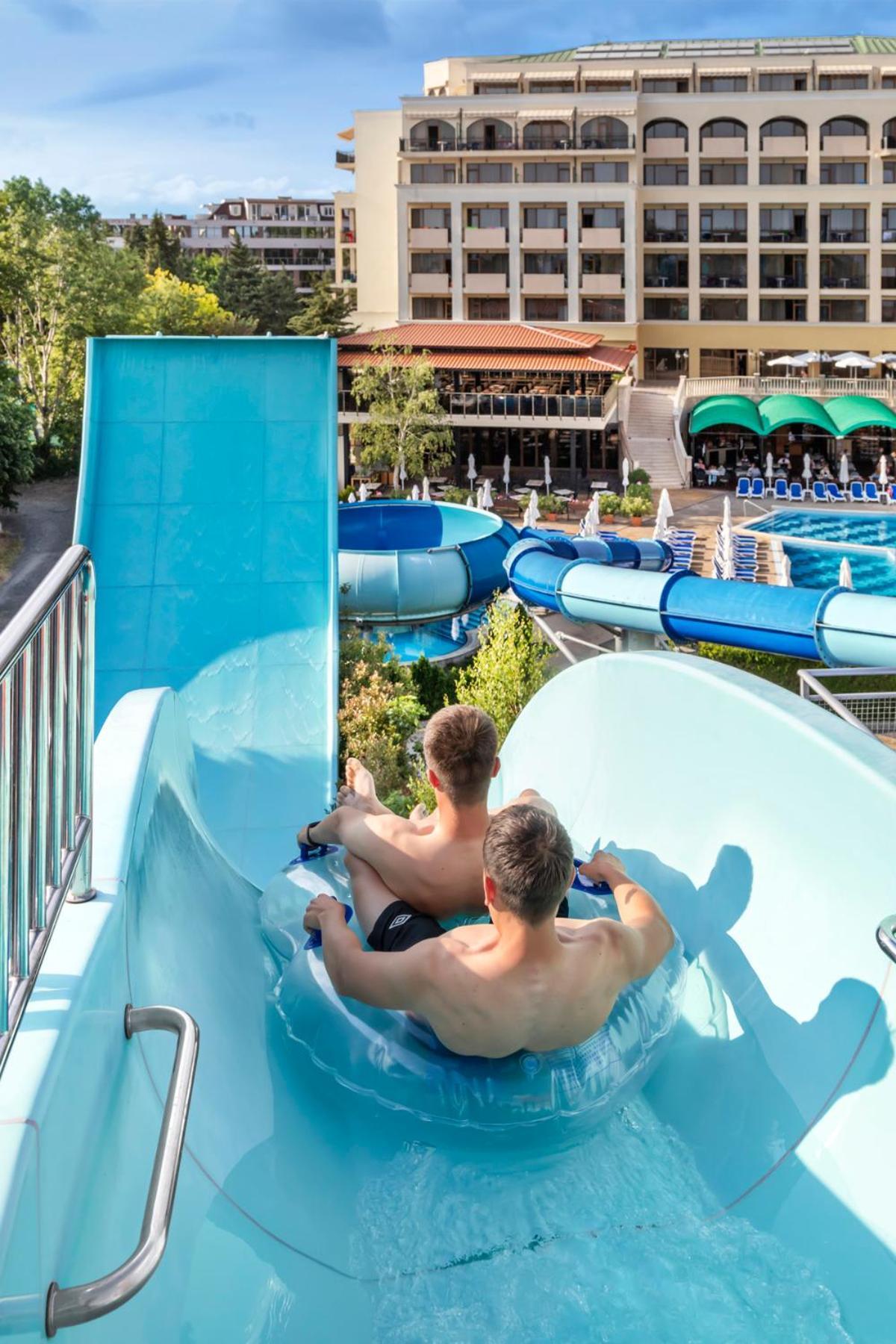 Sol Mare Resort 4*