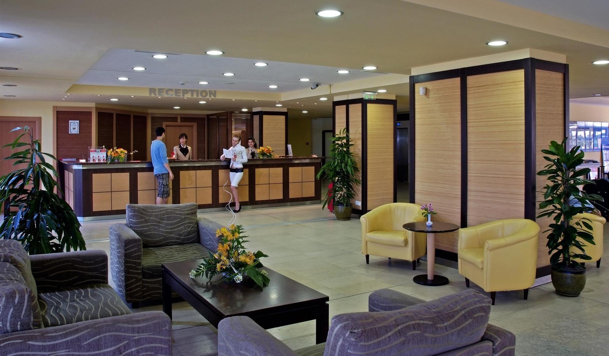 сол маре ризорт и аквапарк - ол инклузив 4* Несебър